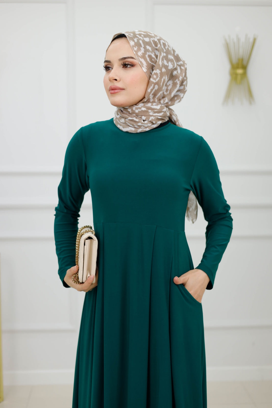 Asil Elbise