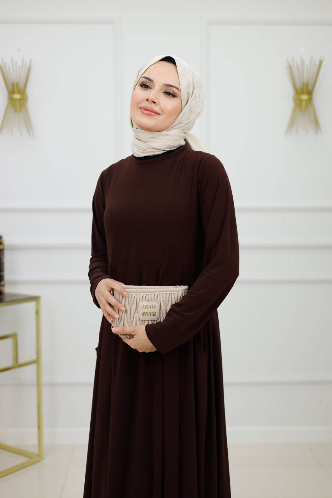 Asil Elbise