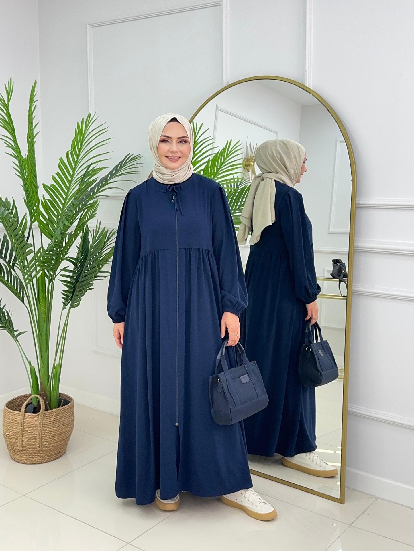 İKRA Ferace (Kleid)