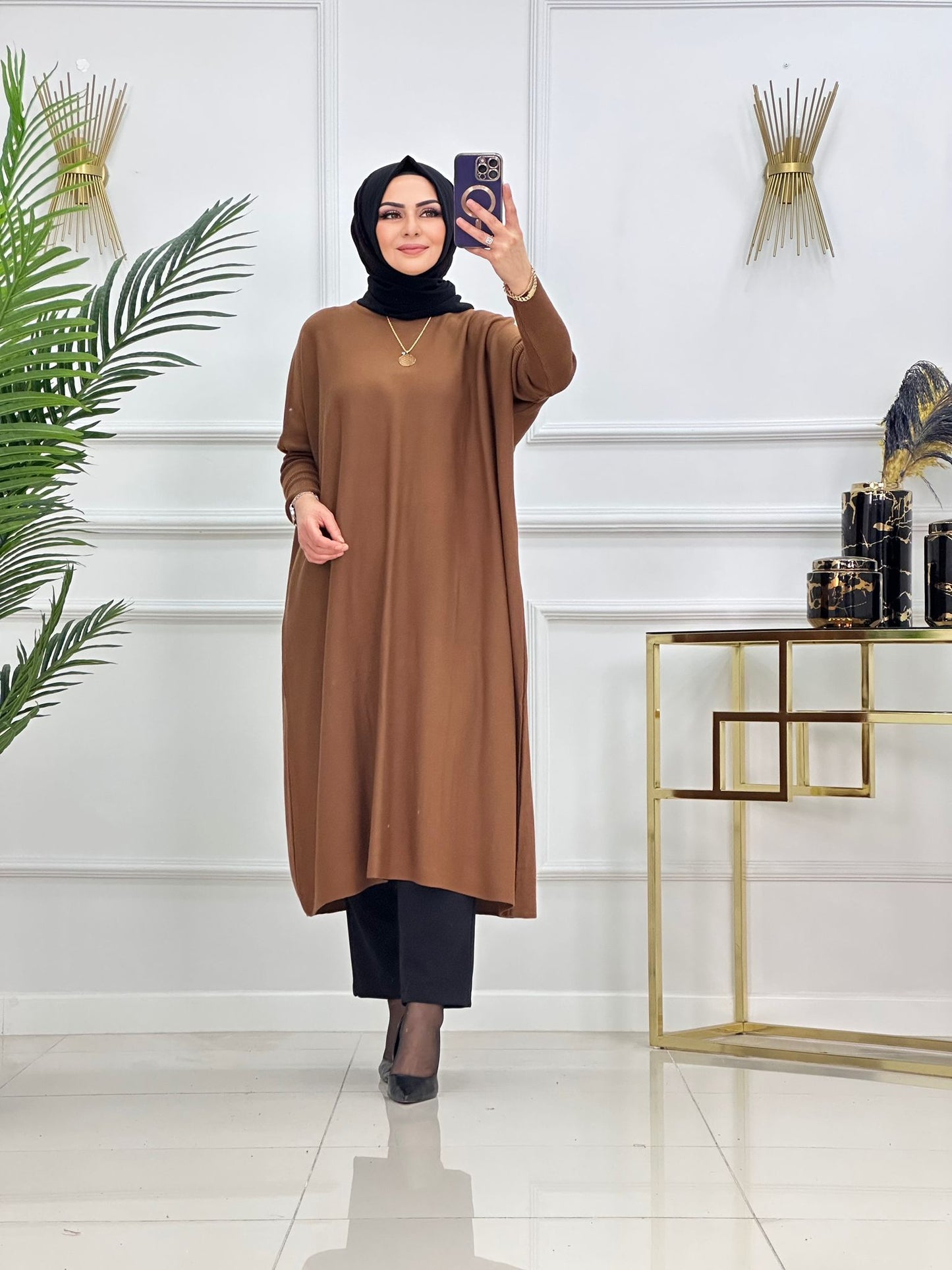 Evin Tunik