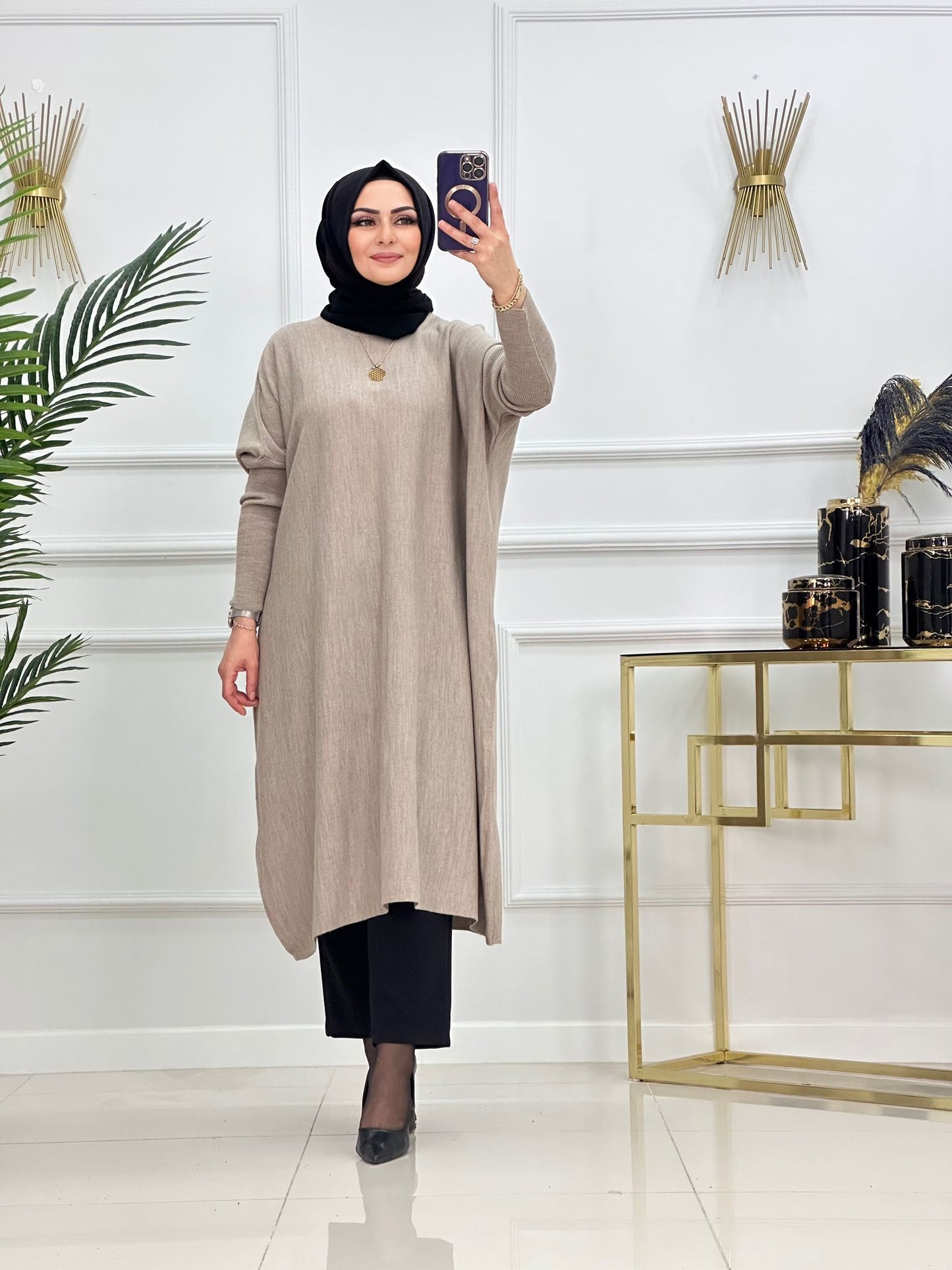 Evin Tunik