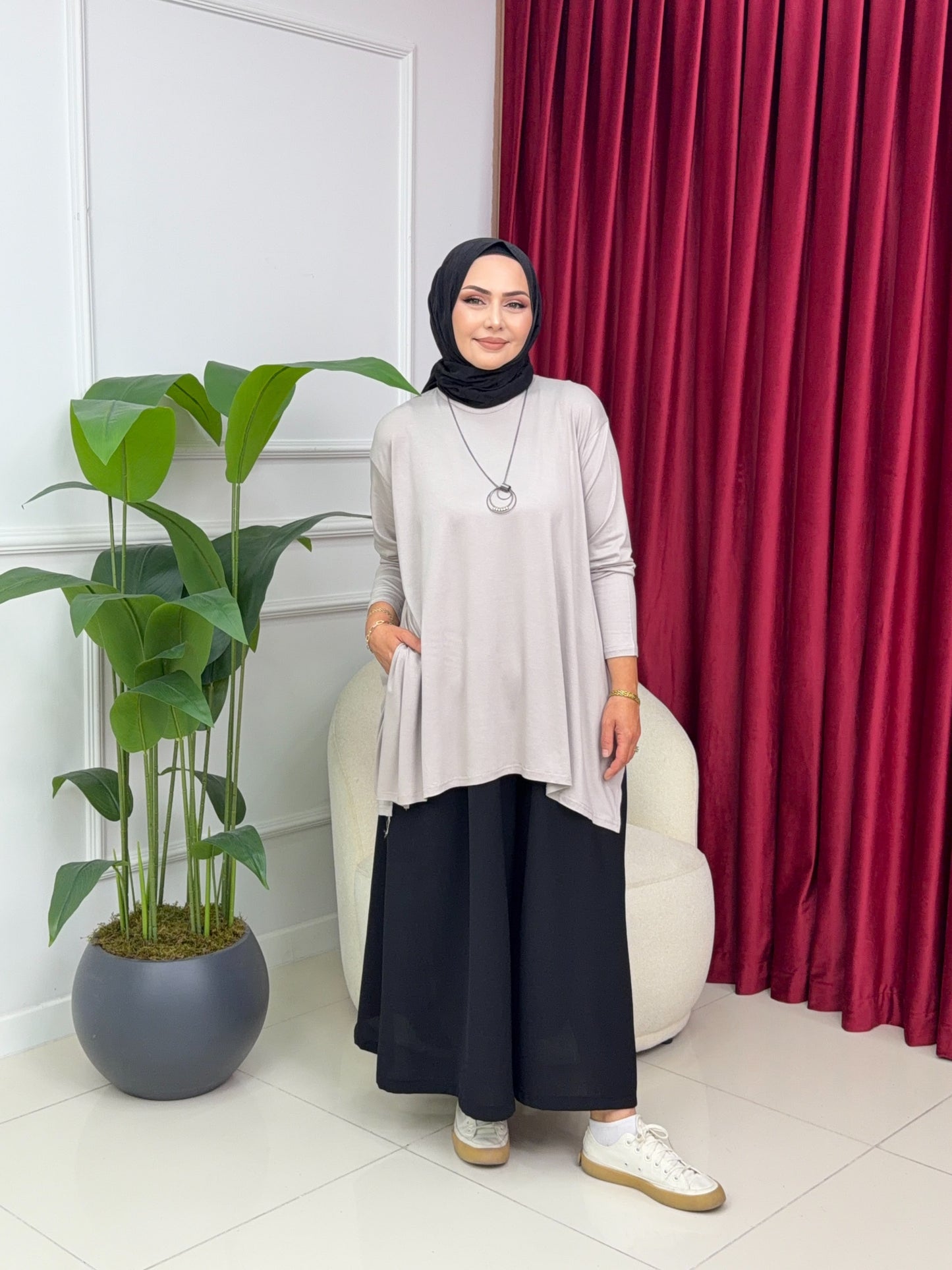 Lina Tunik