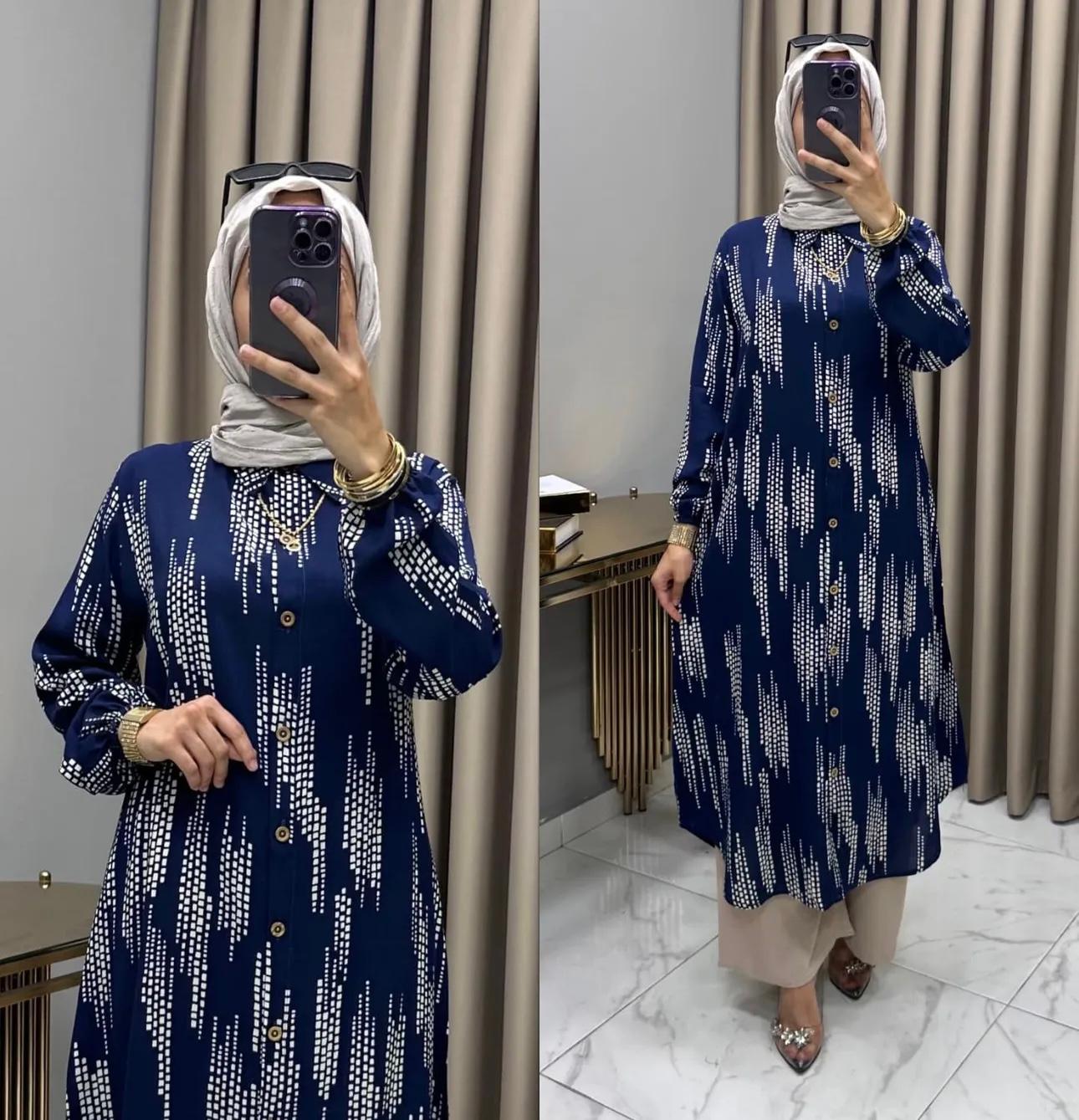Tuğçe Tunik