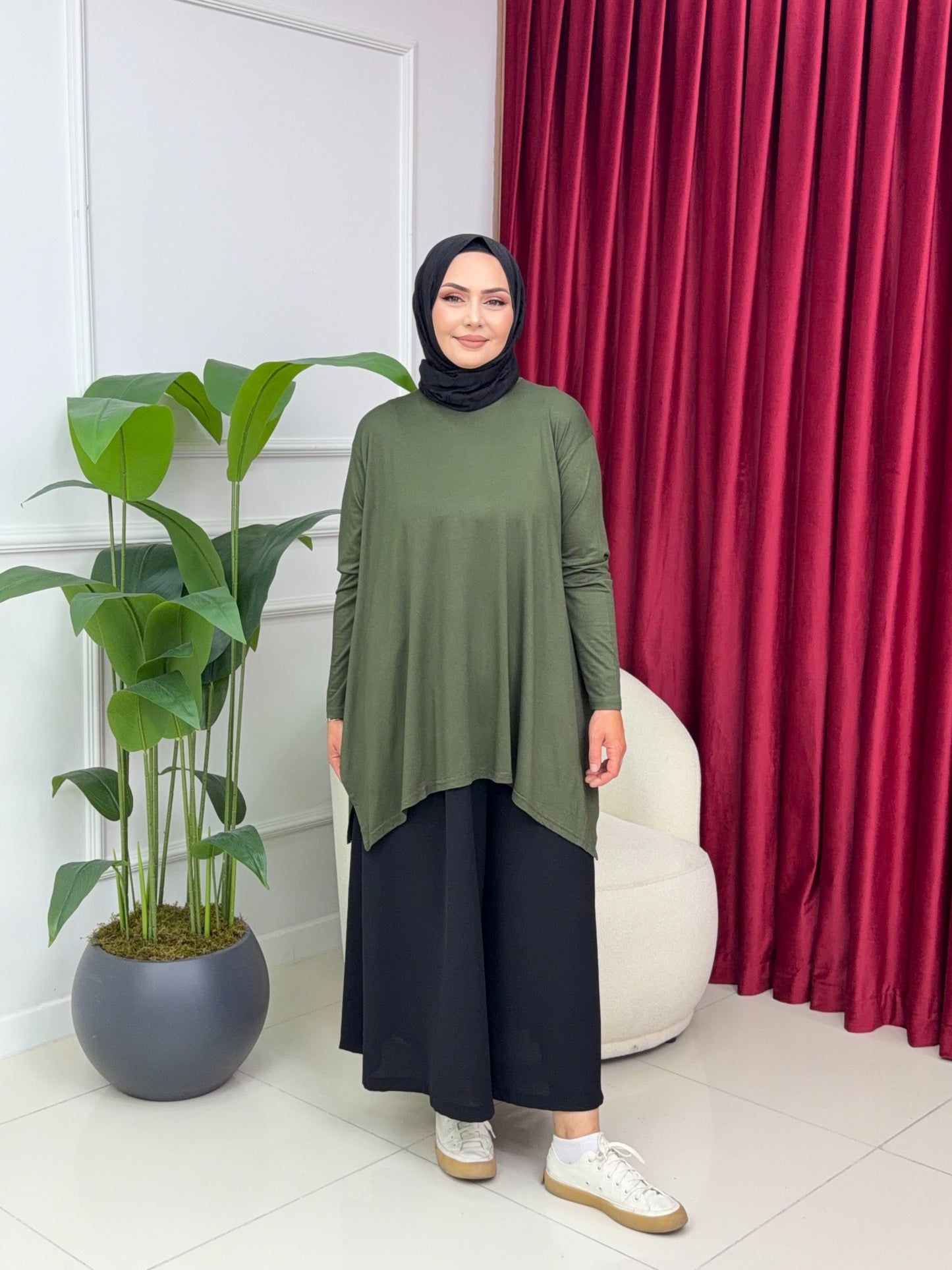 Lina Tunik
