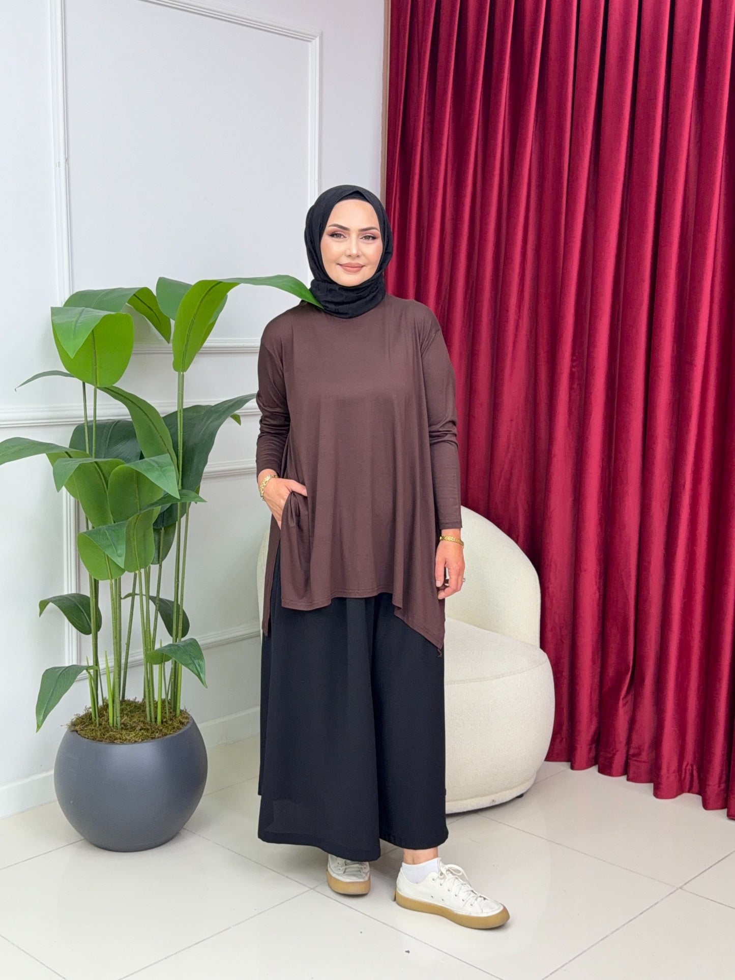 Lina Tunik